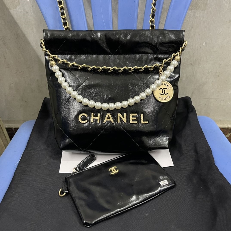 Chanel Hobo 22 Bags